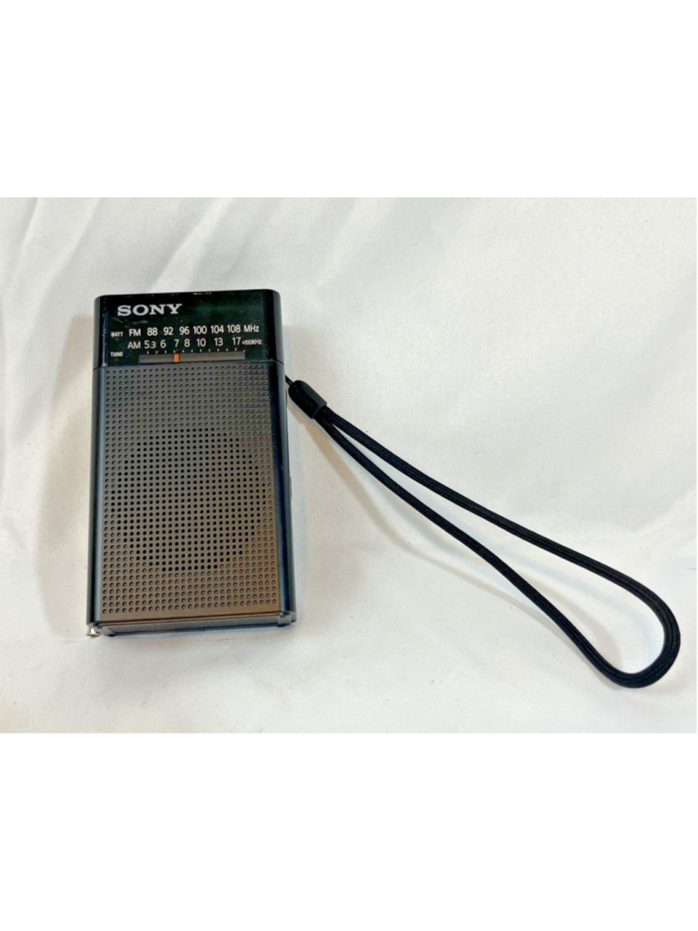 Sony ICF-P26 Portable Pocket FM/AM Radio Built-in Speaker - Tested Working GREAT